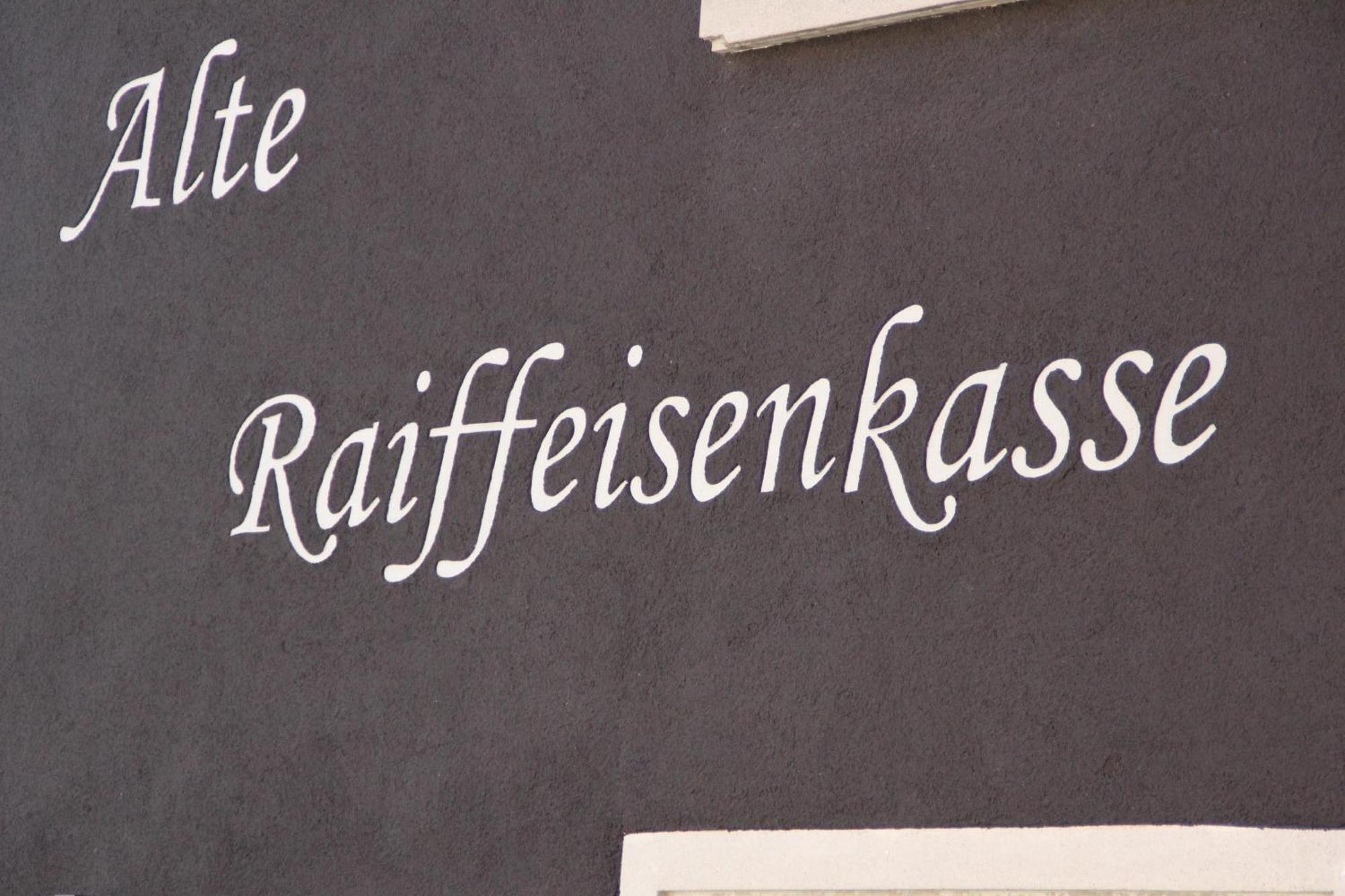 Apartment Alte Raiffeisenkasse Rothenburg Ob Der Tauber Exterior foto